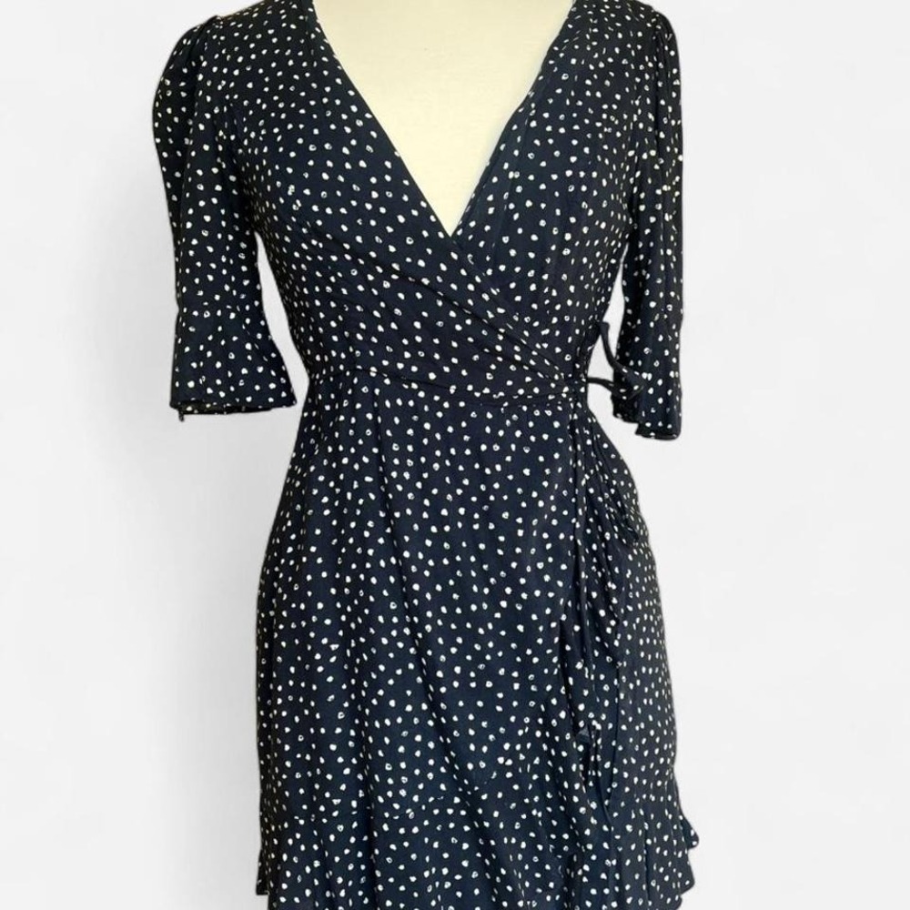 Princess Polly Polka Dot Dress - Picture 2 of 5